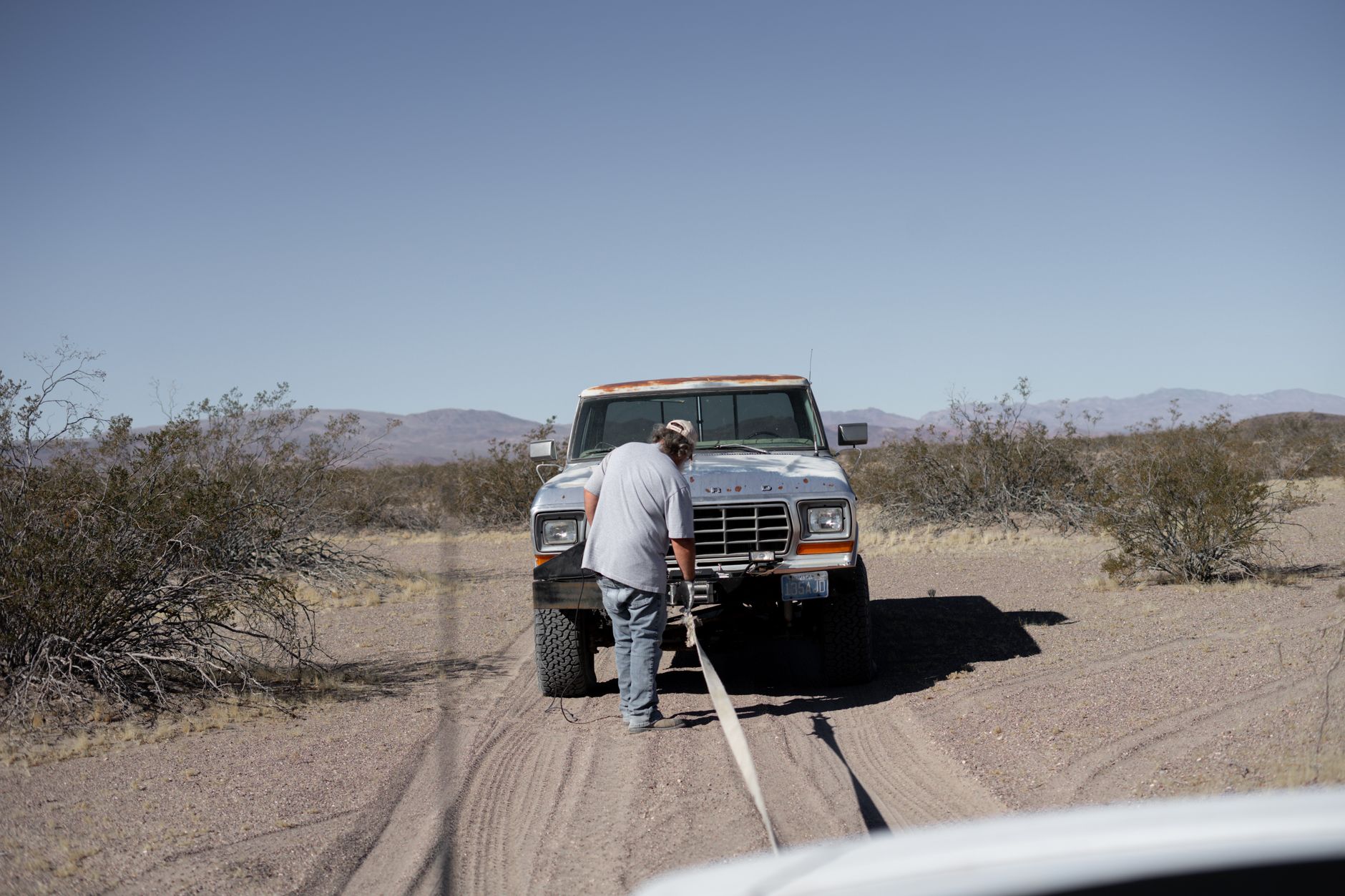Towing & roadside recovery